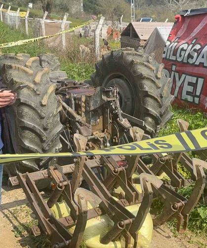Bursa'da devrilen traktörün altında kalan sürücü hayatını kaybetti