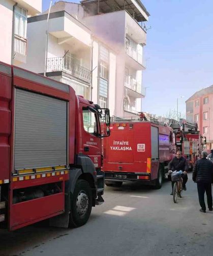 Bursa'da iftar hazırlığı sırasında çıkan yangın paniğe neden oldu