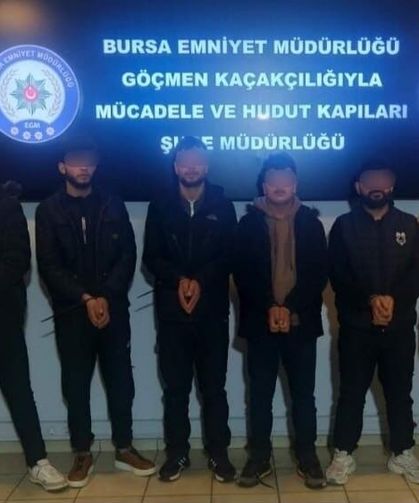 Bursa'da kaçak göçmen operasyonu: 17 yabancı uyruklu şahıs yakalandı