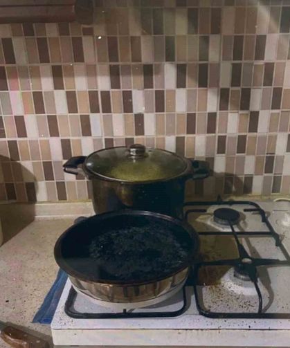 Ocakta unutulan yemek kadının ölümüne neden oldu