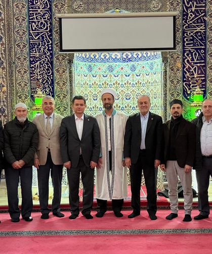 Başkan Erkan Aydın Vatandaşlarla Bayramlaştı