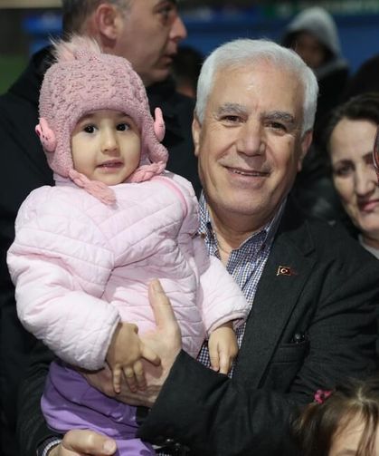 Bozbey: "Kentimizi ve mahallemizi yarınlara hazırlıyoruz"