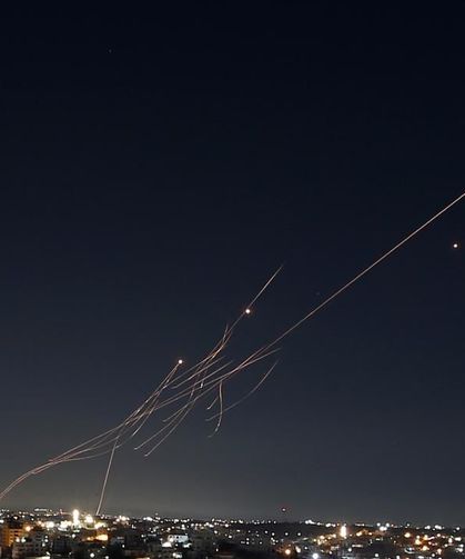 İran, İsrail'in 3 özel uçağı vurdu