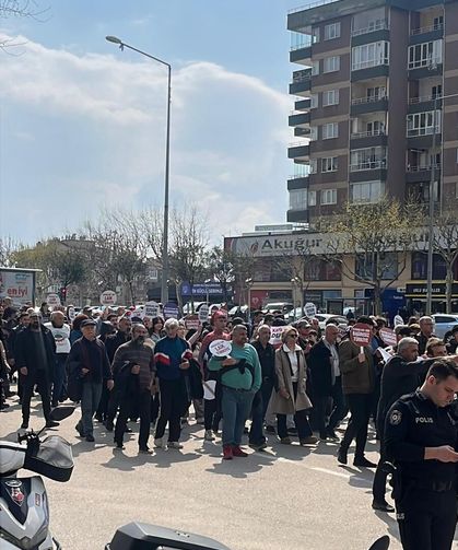 Bursa'da halk yürüyüşü gerçekleştirildi