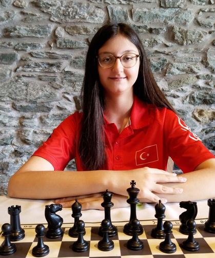 Bursa Büyükşehir Belediyesporlu Arya Aydoğan dünya dördüncüsü