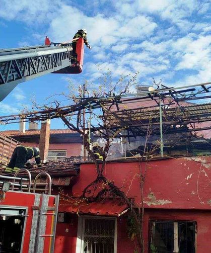 Müstakil evde yangın paniği