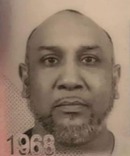 Otel odasında cansız bedenleri bulunan Hollandalı iki kardeşin böcek ilacından zehirlendikleri ortaya çıktı