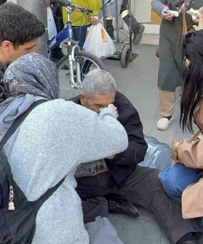 Yaşlı adama yumruk atan çocuk tutuklandı