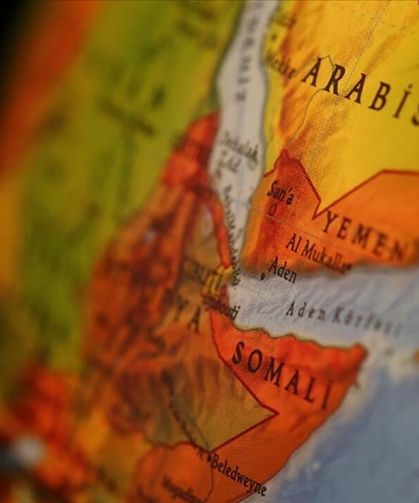 İran'dan Babülmendep Boğazı'nın da Hürmüz gibi kapatılabileceği uyarısı