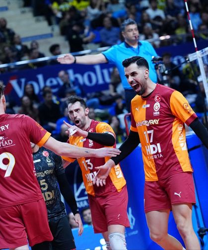 Kupa Voley'de finalin adı belli oldu