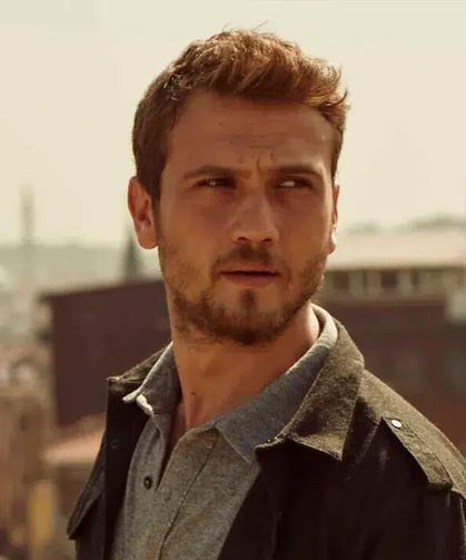Aras Bulut İynemli imzayı attı! Yeni partneri bakın kimmiş