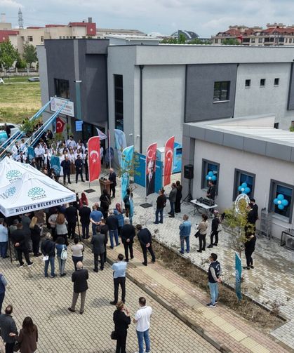 Bursa'da çifte açılış