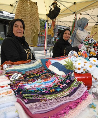 Bursa kadın üreticilerin yanında