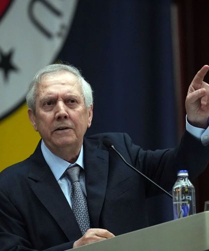 Aziz Yıldırım: Fenerbahçe'nin şampiyon olma mecburiyeti var