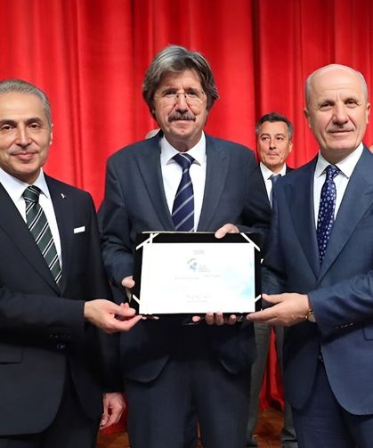 BUÜ’ye “Spor Dostu Kampüs” unvanı