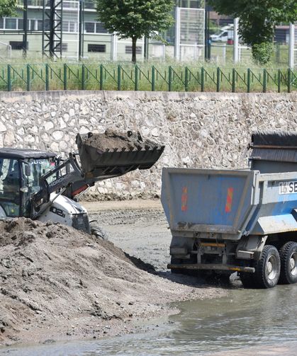 Bursa’da derelerde yaz temizliği başladı