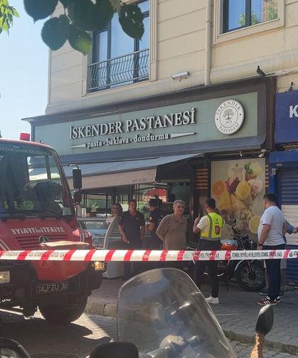 Pastanede doğal gaz kaçağı: 5 işçi hastaneye kaldırıldı