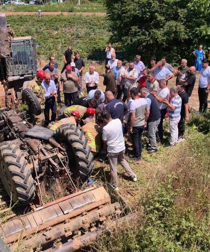 Kontrolden çıkan traktör köprüden aşağı uçtu