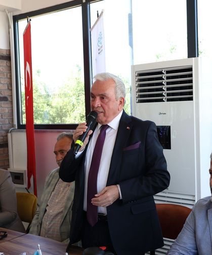 Başkan Özdemir, muhtarlara turizm projelerini anlattı