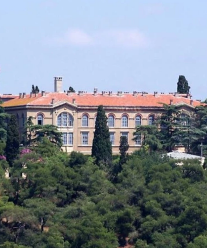 Ruhban Okulu önergesi Meclis’te reddedildi