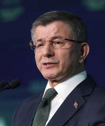"Parti siyasetini" bırakan Ahmet Davutoğlu’nun siyasi yolculuğu