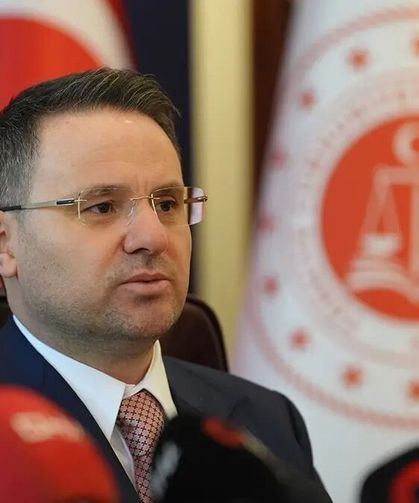 Adalet Bakanı Gürlek, kazandığı tazminatı Türk Kızılay’a bağışladı