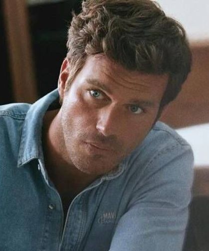 Kıvanç Tatlıtuğ'dan sevenlerini üzen haber
