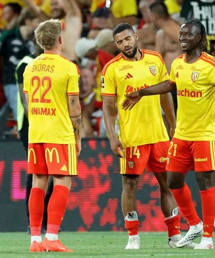 PSG'yi deviren Lens, Fransa Süper Kupası'nda şampiyon oldu!