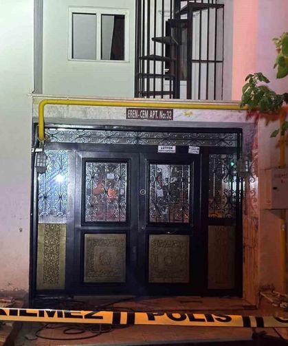 Çatırdama sesi gelen bina tahliye edildi