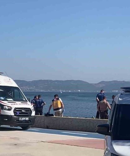 Denizde 2'si kadın 3 ceset bulundu!