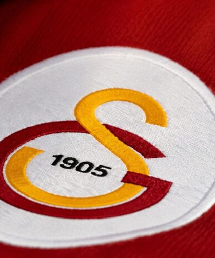 Galatasaray’dan ayrıldı, Süper Lig’e imza attı!
