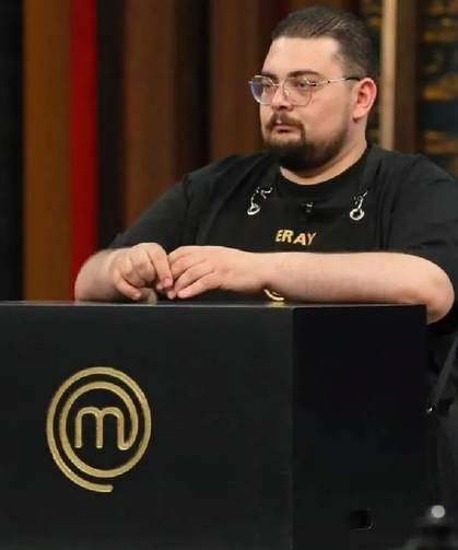 MasterChef Eray’dan siyasete sürpriz adım