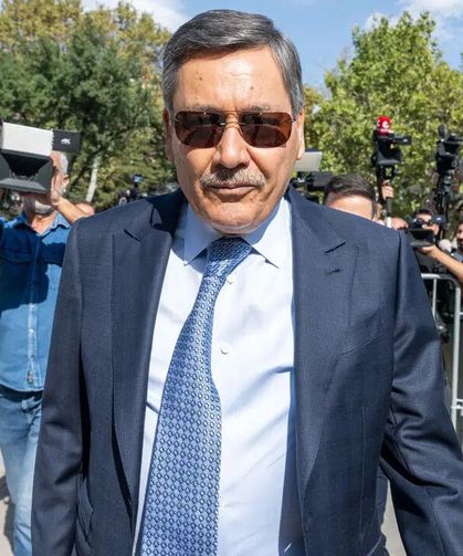 Melih Gökçek neden çiğneme tableti kullandığını açıkladı