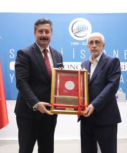 Yenişehir’de 315. buluşma: Yusuf Tülün’den gençlere karakter ve ahlak mesajı