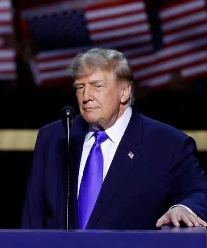 Trump’tan Zelenskiy’e yakıt saldırıları çağrısı: “Dizel tesislerini vurmayı bırakmalı”