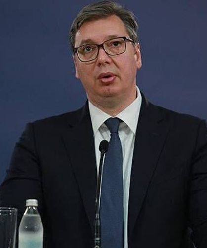 Sırbistan’da siyasi deprem: Cumhurbaşkanı Vucic istifa etti