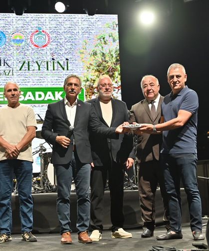 Gemlik’te zeytinin kilosu 77 bin liraya satıldı
