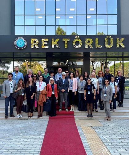 12 ülkeden 20 üniversite BUÜ’de buluştu