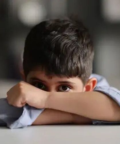 ABD’de dehşete düşüren taşıyıcı annelik soruşturması: 21 çocuklu çift tutuklandı