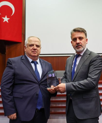 BUSKİ Genel Müdürü Subaşıoğlu emekliye ayrıldı