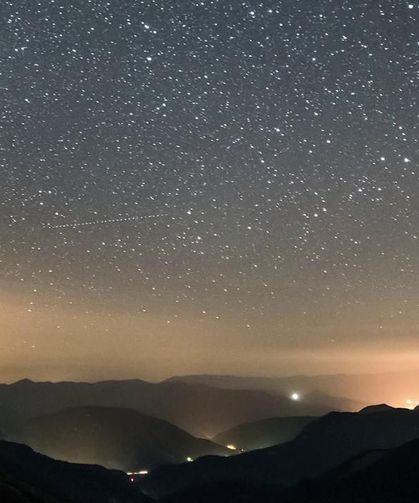 Saatte 20 göktaşının görüleceği Orionid meteor yağmuru için saatler kaldı