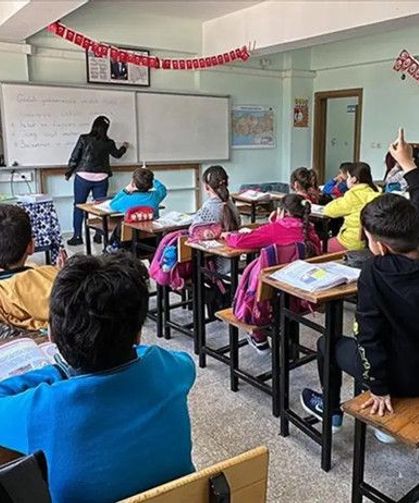Bursa’da yarın okullar tatil mi? 15 Ekim Perşembe okul var mı?