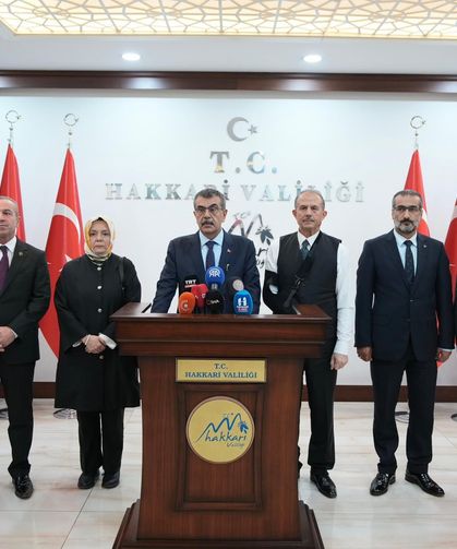 Bakan Tekin’den Hakkâri’de eğitim mesajı: “Devrim niteliğinde işler yaptık”