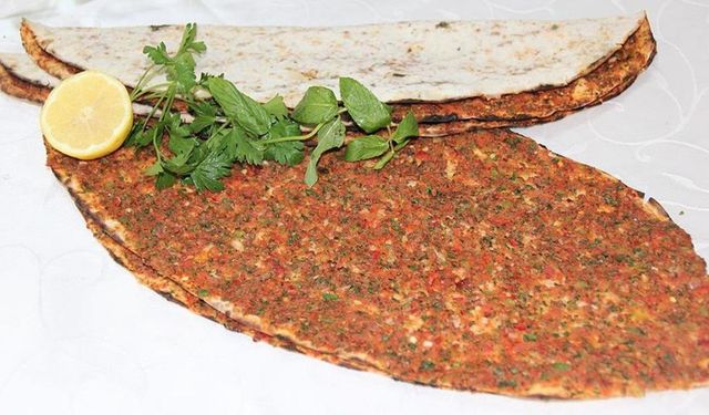 Daha sezon gelmeden Bodrum'da lahmacun fiyatları gündem oldu!