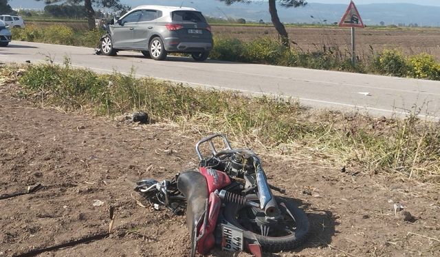 Bursa'da motosiklet ile otomobil kafa kafaya çarpıştı! 1 ölü