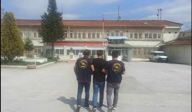 Hırsızlık suçundan 18 yıl hapis cezası ile aranan şahıs yakalandı