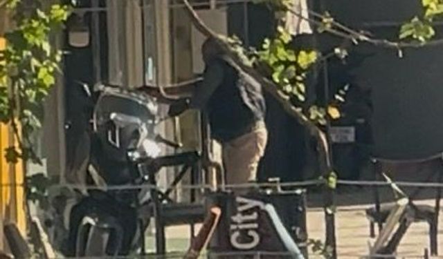 Kendisini silahla vuran şüpheliyi kovalayıp yere yıktı