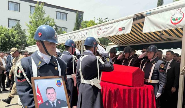 Şehit Hüseyin Uzun, Gaziantep’te son yolculuğuna uğurlandı