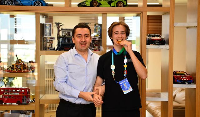 Bursalı öğrenci dünya birincileri arasında