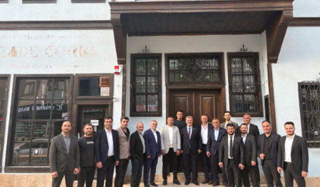 Anahtar Parti'den İnegöl çıkartması: Milli sermaye vurgusu!